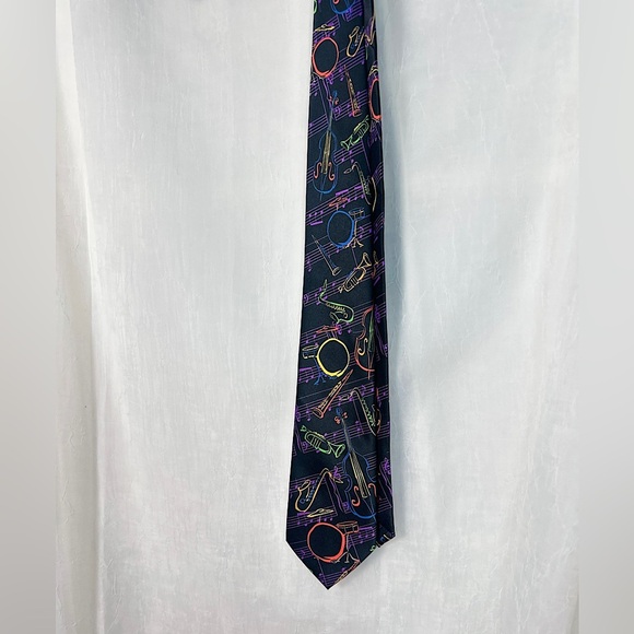 Three Rocker Necktie Company Music Band Instruments All Over Printed Mens Tie - Picture 4 of 17
